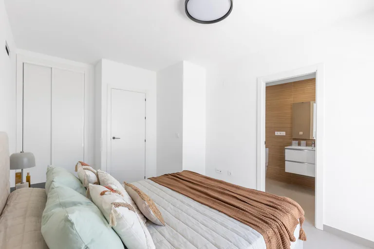 Modernas casas adosadas con solárium y sótano en Rafal, Alicante