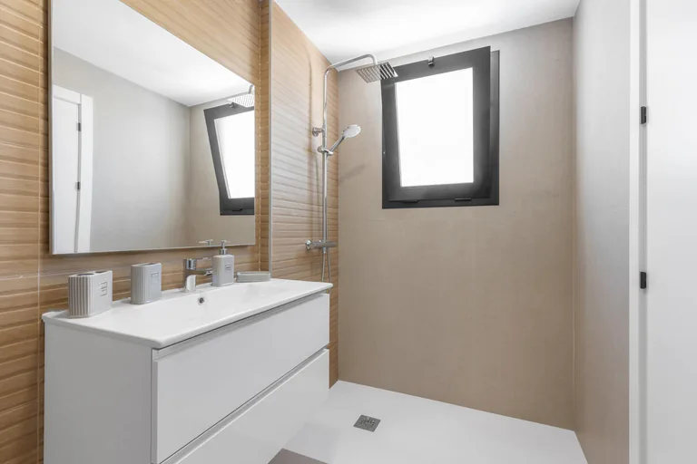 Modernas casas adosadas con solárium y sótano en Rafal, Alicante