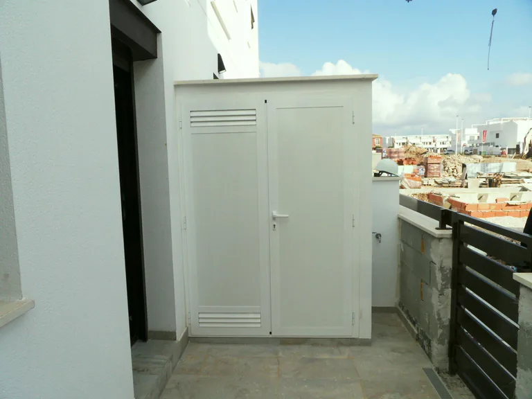 Modernas casas adosadas y pareadas en Pilar de la Horadada