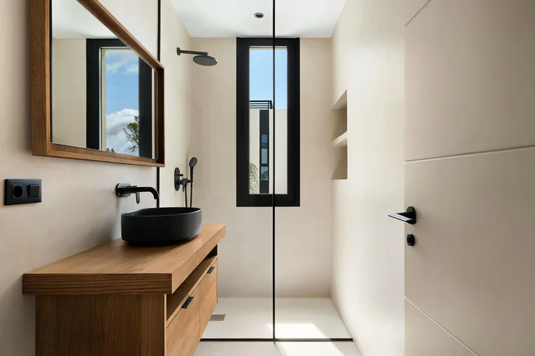 Exclusivas villas de nueva construcción con piscina privada en La Nucía, cerca de Benidorm