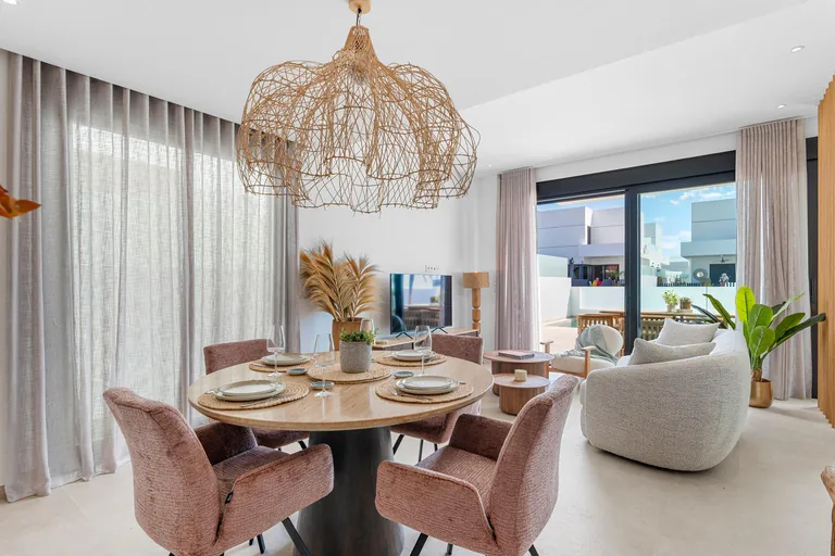 Villas adosadas y pareadas de nueva construcción en Dolores, Alicante