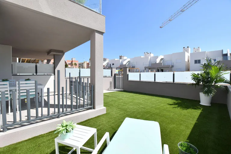 Bungaló en planta baja NV-101417 — foto 6