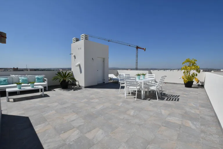 Bungaló en planta alta NV-101418 — foto 13