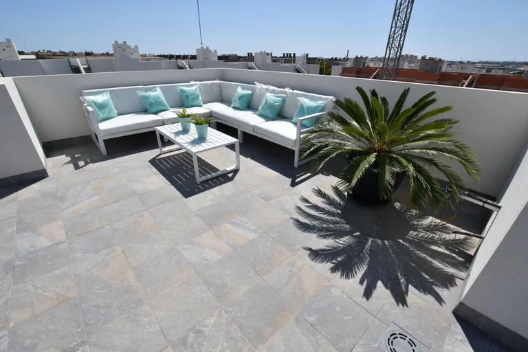 Bungaló en planta alta NV-101418 — foto 16