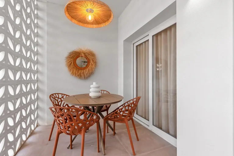 Erdgeschosswohnung in Playa Los Naufragos, Torrevieja