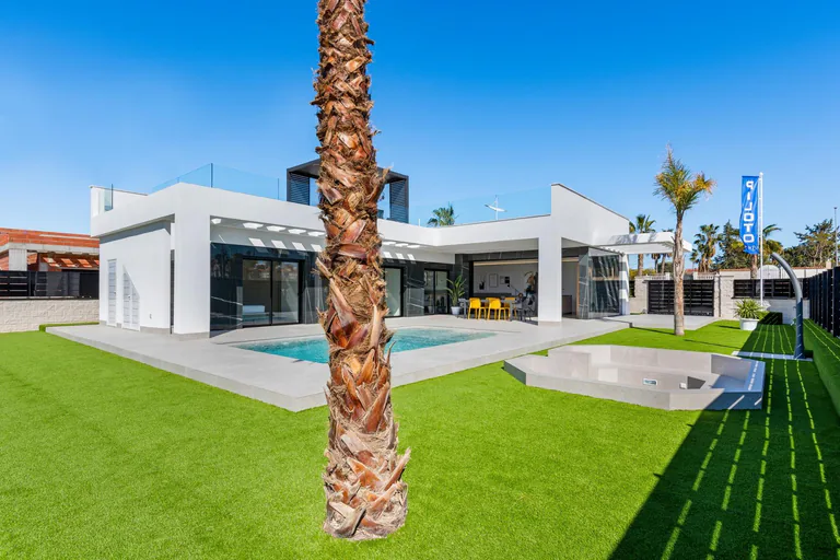 Villas de lujo de nueva construcción en La Finca Golf, Algorfa