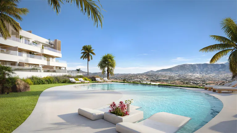 Apartamentos de nueva construcción frente al campo de golf con vistas al mar en La Cala de Mijas
