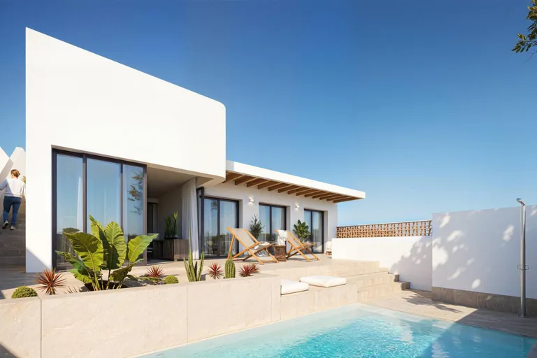 Casas adosadas de nueva construcción estilo Ibiza en Dolores, Costa Blanca