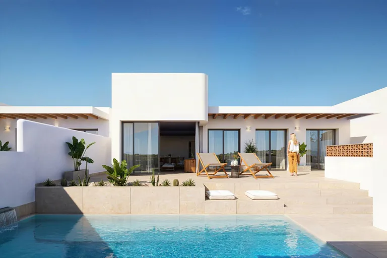 Casas adosadas de nueva construcción estilo Ibiza en Dolores, Costa Blanca