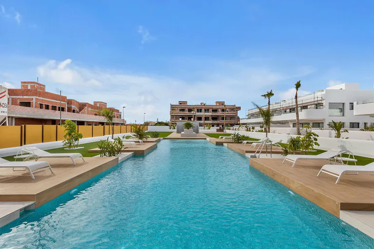 Bungaló en planta baja NV-101747 — foto 14