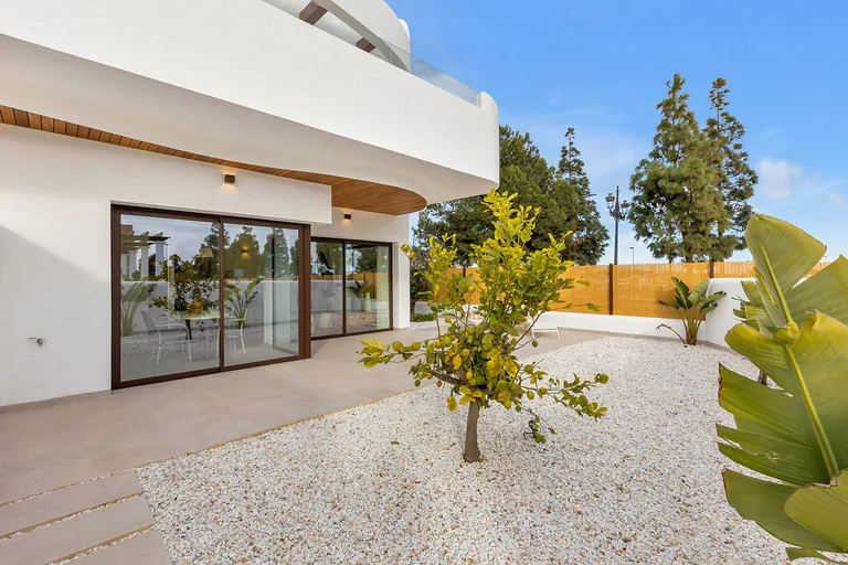 Bungaló en planta baja NV-101747 — foto 72