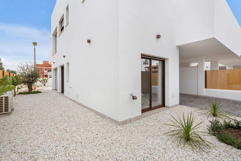 Bungaló en planta baja NV-101747 — foto 42