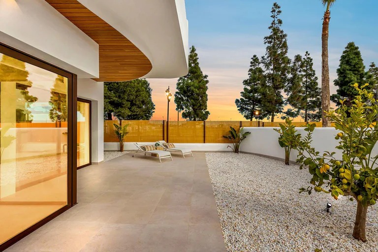 Bungaló en planta baja NV-101747 — foto 95