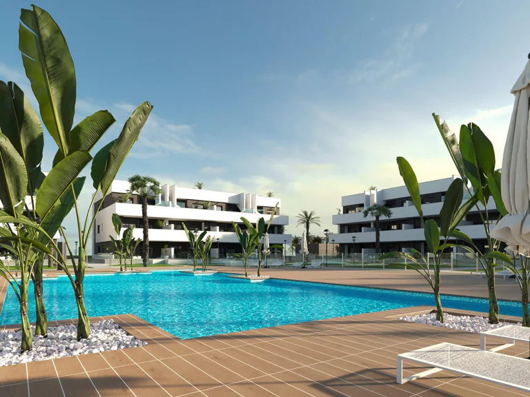 Apartamentos de nueva construcción con licencia turística y vistas a la laguna en El Raso, Guardamar del Segura