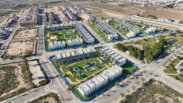 Bungaló en planta alta NV-101850 — foto 36