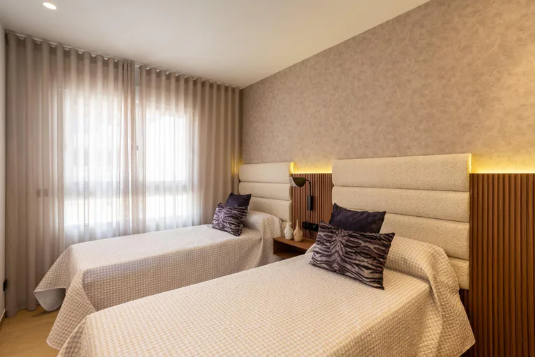Villas pareadas de obra nueva con piscina privada en La Finca Golf Resort, Algorfa