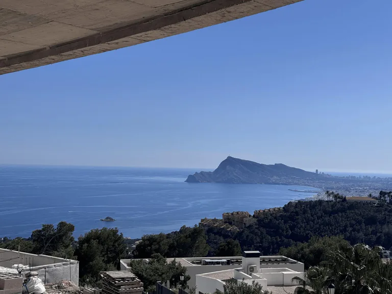 Villa de lujo contemporánea con vistas panorámicas al mar en Altea Hills, Costa Blanca Norte
