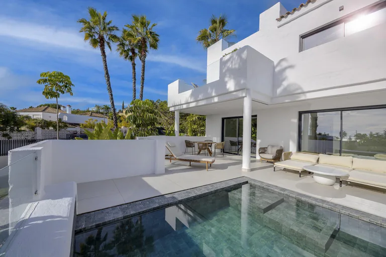 Apartamento en planta baja NV-102028 — foto 1
