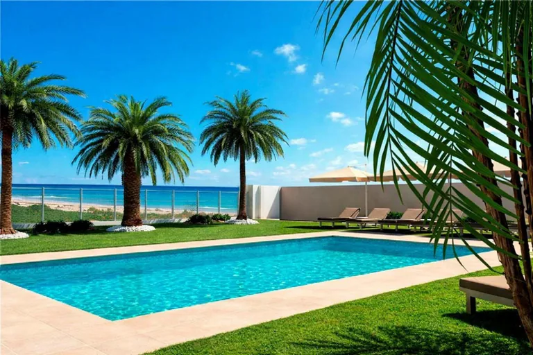 Villas adosadas de nueva construcción frente al mar en Moncofa con vistas al mar