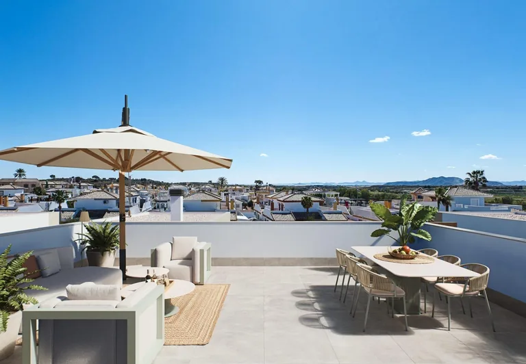 Villas de lujo de nueva construcción en Sucina con piscina privada y amplias parcelas