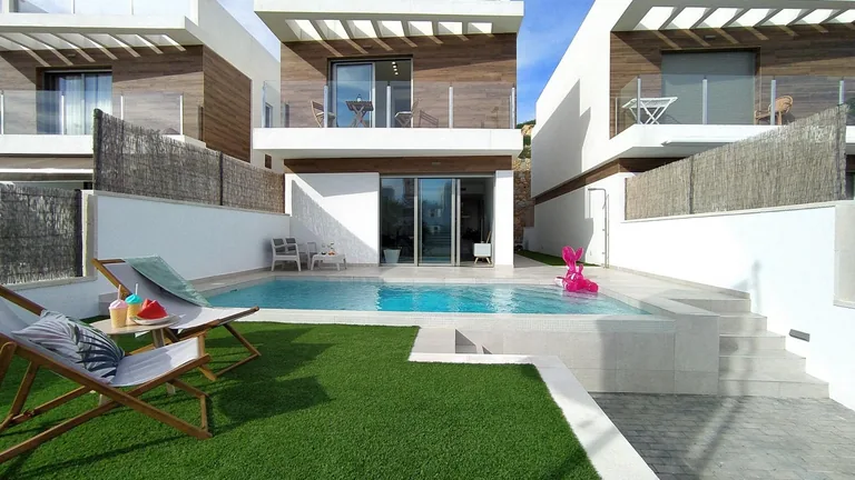 Villas Modernas de Obra Nueva en Villamartin