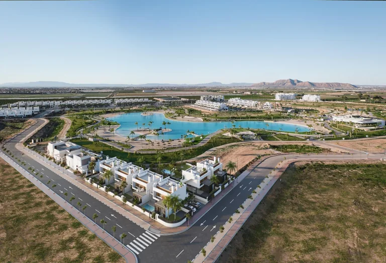 Modern villas at Santa Rosalía Lake and Life Resort: a new standard in Mediterranean luxury