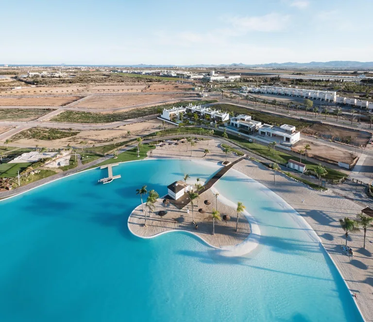 Modern villas at Santa Rosalía Lake and Life Resort: a new standard in Mediterranean luxury