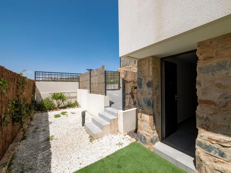 Villa NV-102309 — photo 4