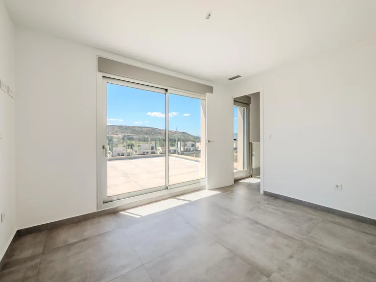 Villa NV-102309 — photo 27