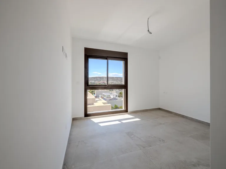Villa NV-102310 — photo 16