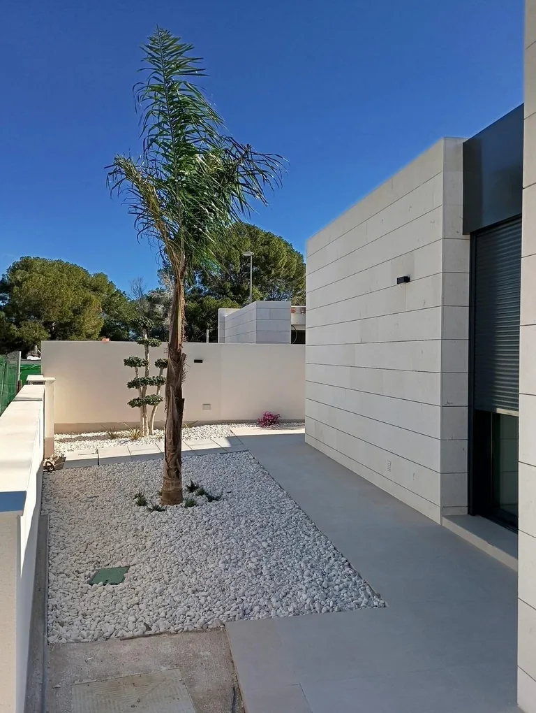 Villa NV-102388 — photo 25