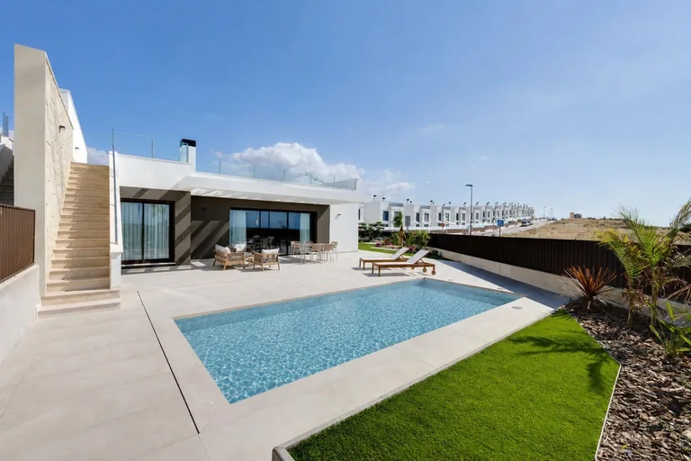 New Build Semi Detached Villas for Sale in Mutxamel with Private Pool and Sea Views