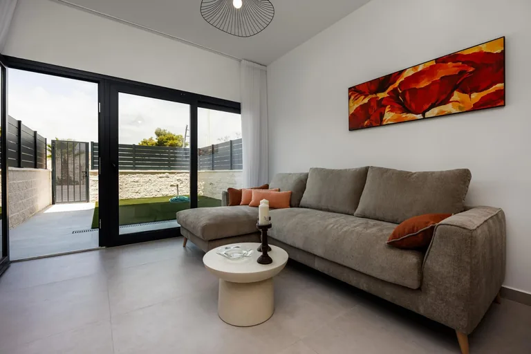 New-build Planta Baja in Villajoyosa