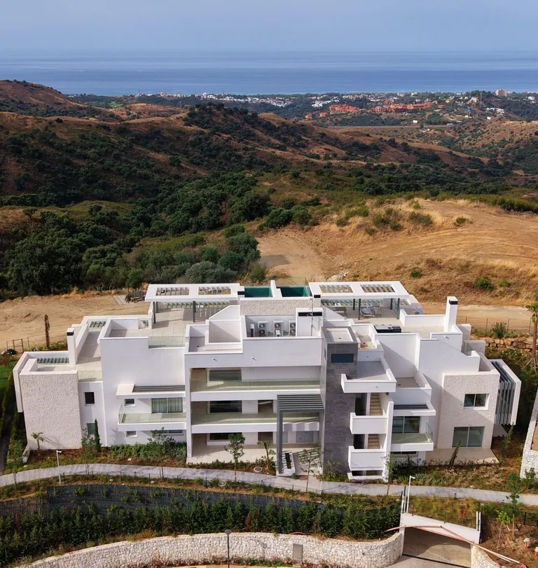 New-build Planta Baja in Ojen