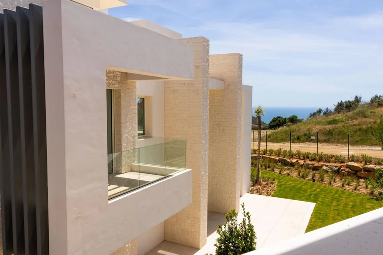 New-build Planta Baja in Ojen