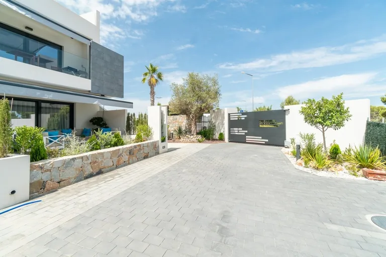 Top floor bungalow NV-102486 — photo 48