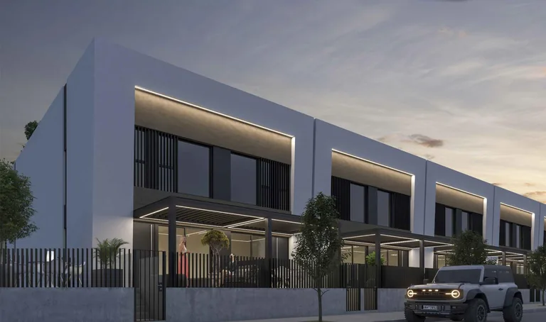 Modern Townhouses in Dolores with comunal pool