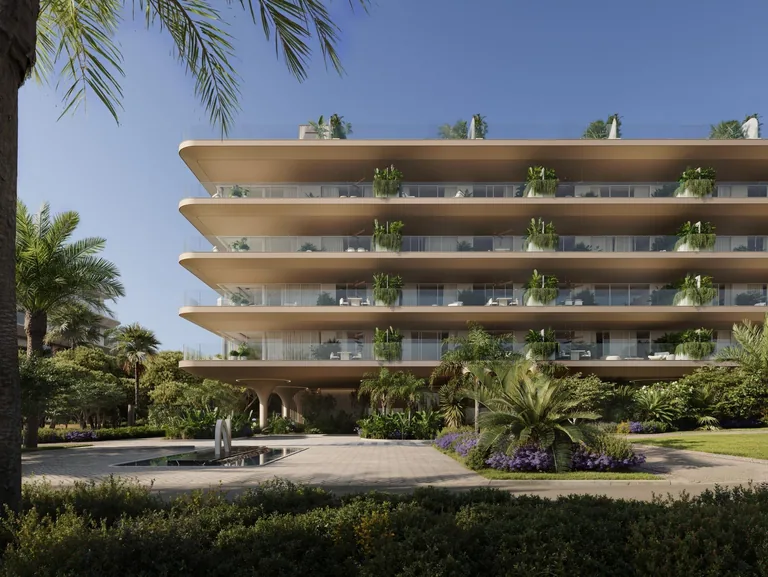 Apartamentos de lujo de nueva construcción a 100 metros de la playa en Estepona