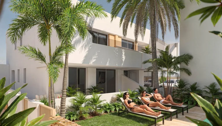Bungalows de nueva construcción en Pilar de la Horadada, cerca de la playa y del centro de la ciudad