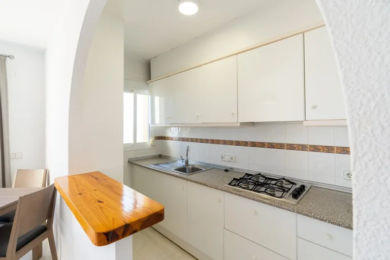Bungalow im Obergeschoss NV-102660 — Foto 7