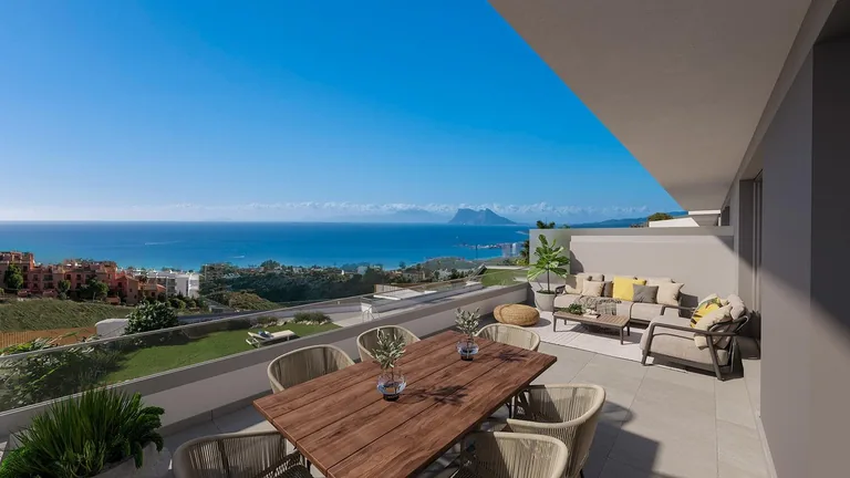 Adosados de Obra Nueva con Vistas al Mar en Manilva
